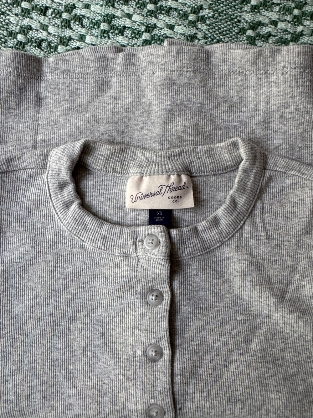 Light Gray Button-Front Ribbed Fitted Tee - Picture 5 of 5